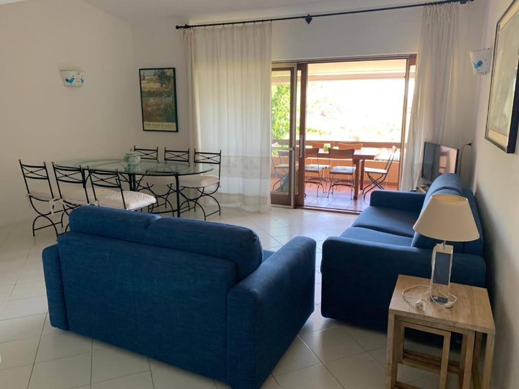 Residenze Coda Cavallo ซาน เตโอโดโร ภายนอก รูปภาพ