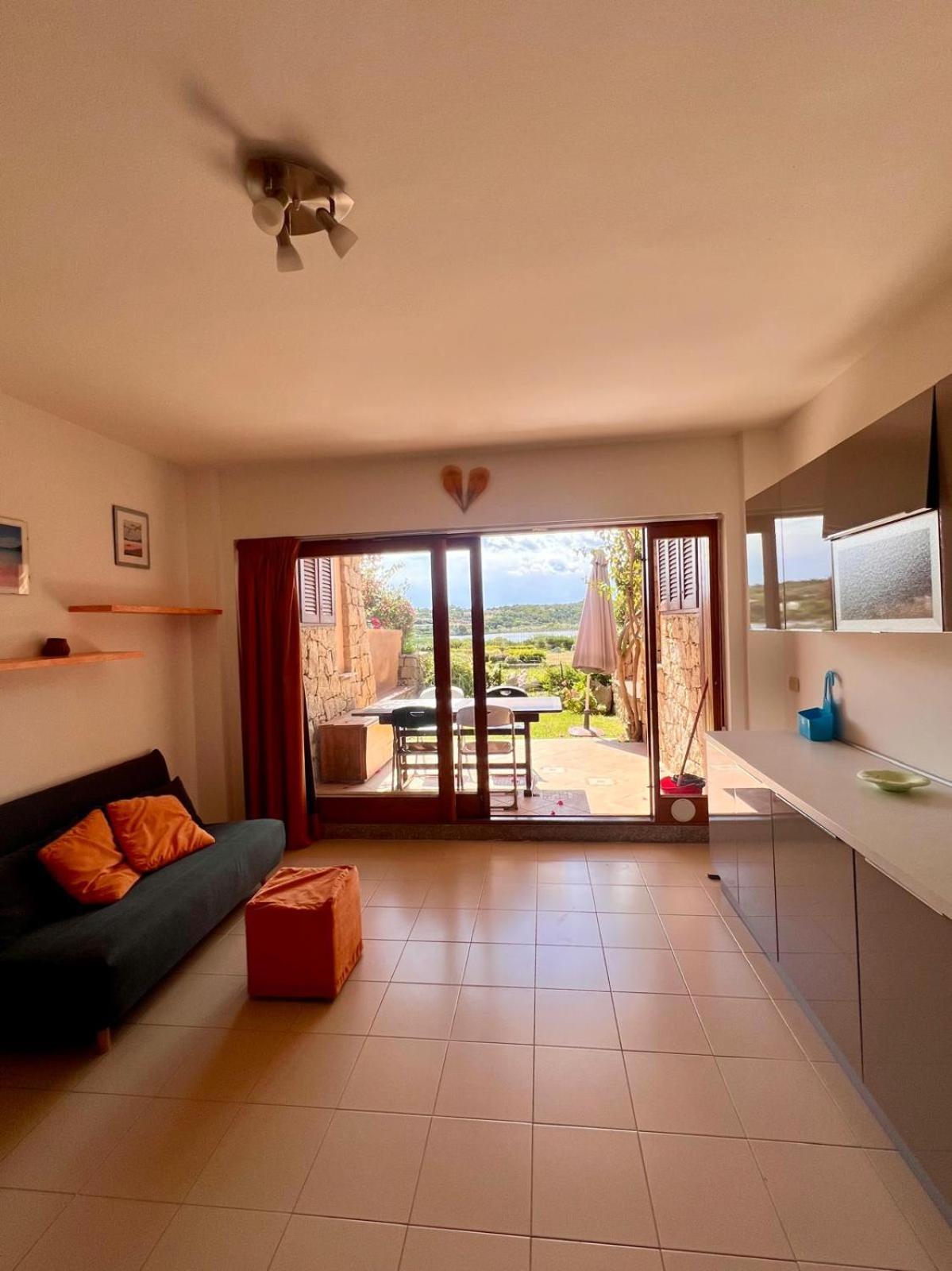 Residenze Coda Cavallo ซาน เตโอโดโร ภายนอก รูปภาพ