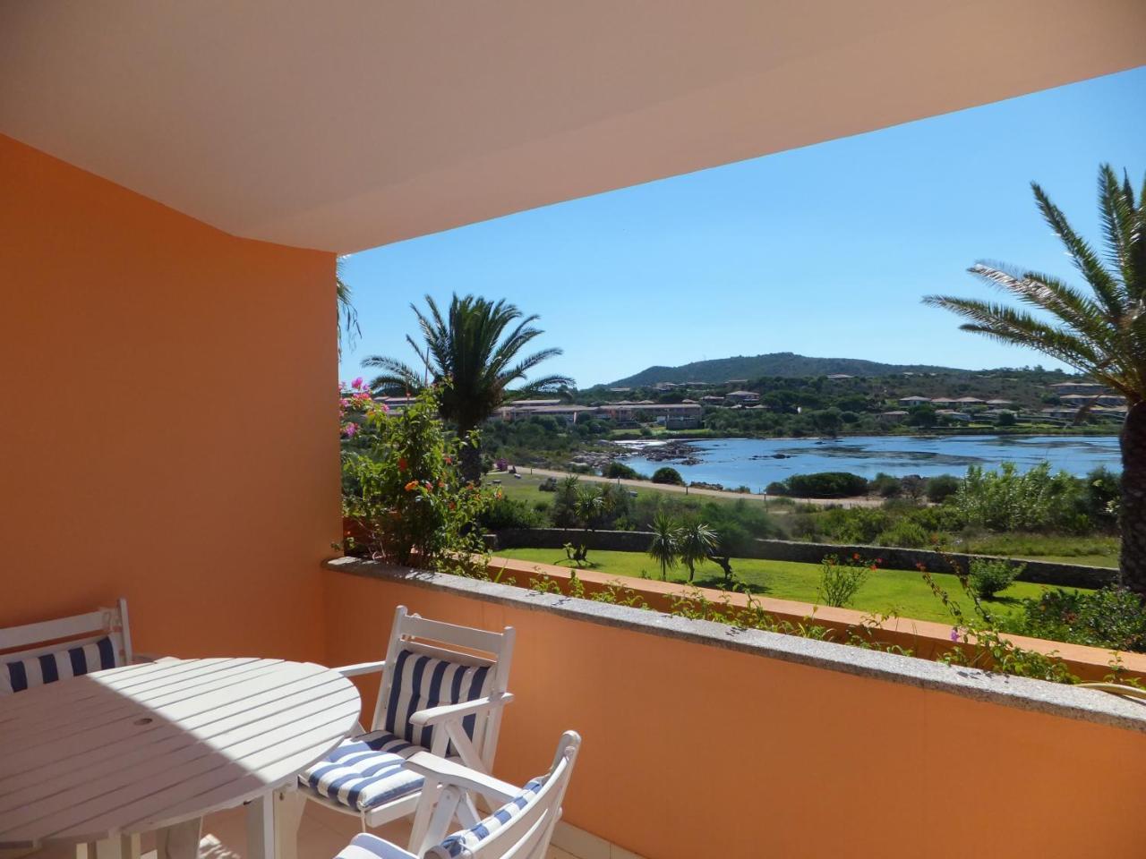 Residenze Coda Cavallo ซาน เตโอโดโร ภายนอก รูปภาพ